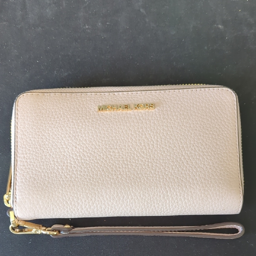 Michael Kors Light PINK Wristlet Wallet